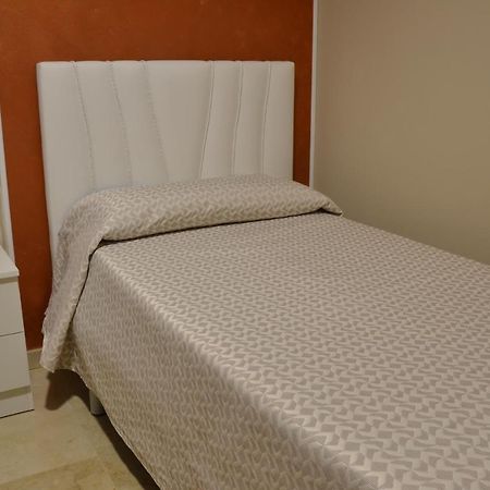 Hostal El Bugar Teruel Ngoại thất bức ảnh