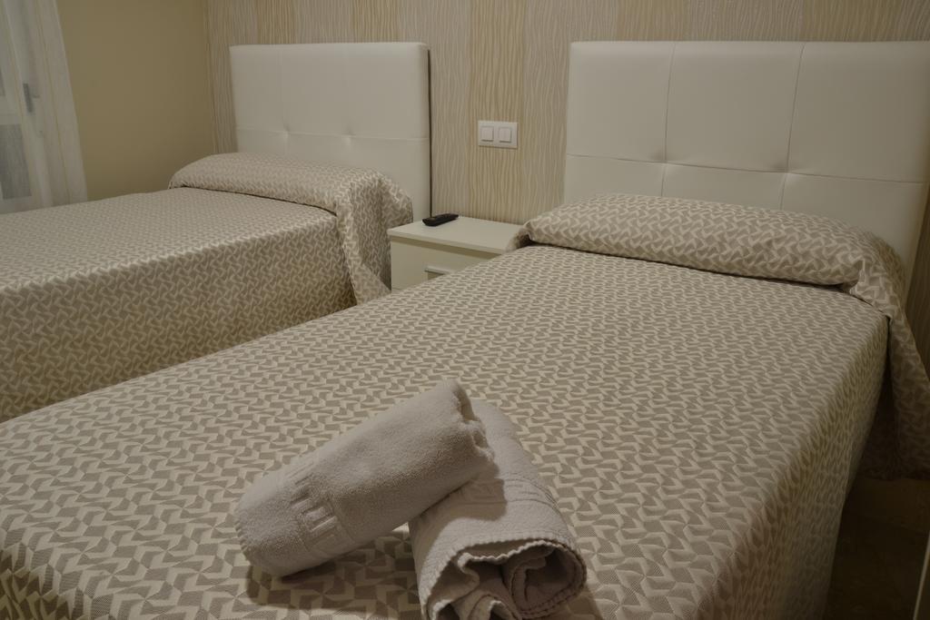 Hostal El Bugar Teruel Ngoại thất bức ảnh