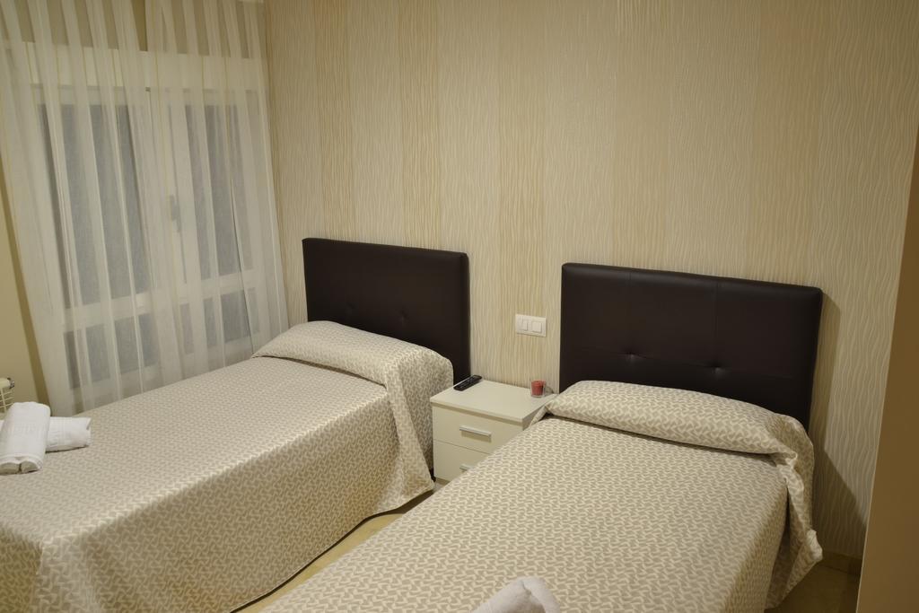 Hostal El Bugar Teruel Ngoại thất bức ảnh