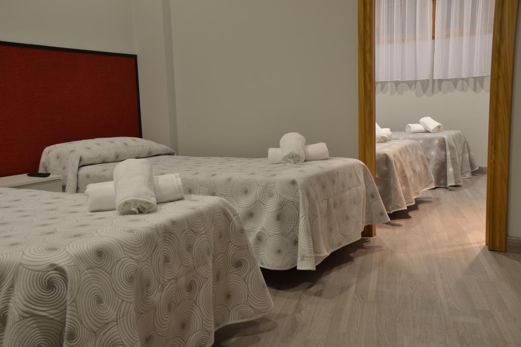 Hostal El Bugar Teruel Ngoại thất bức ảnh