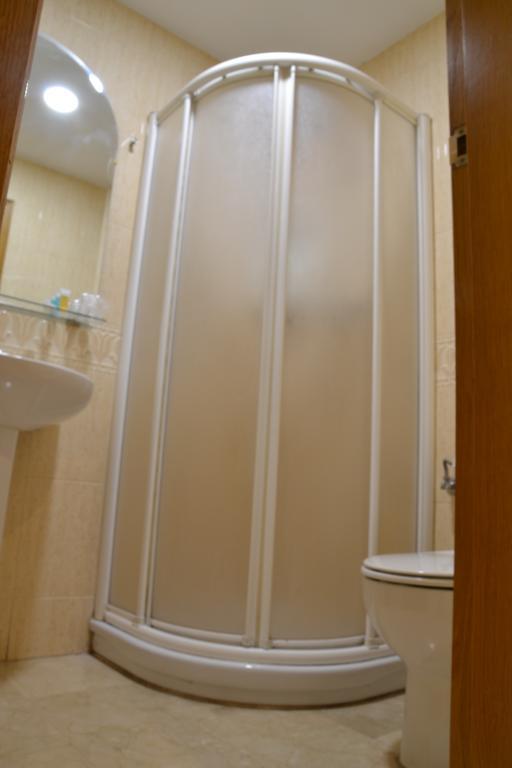 Hostal El Bugar Teruel Ngoại thất bức ảnh